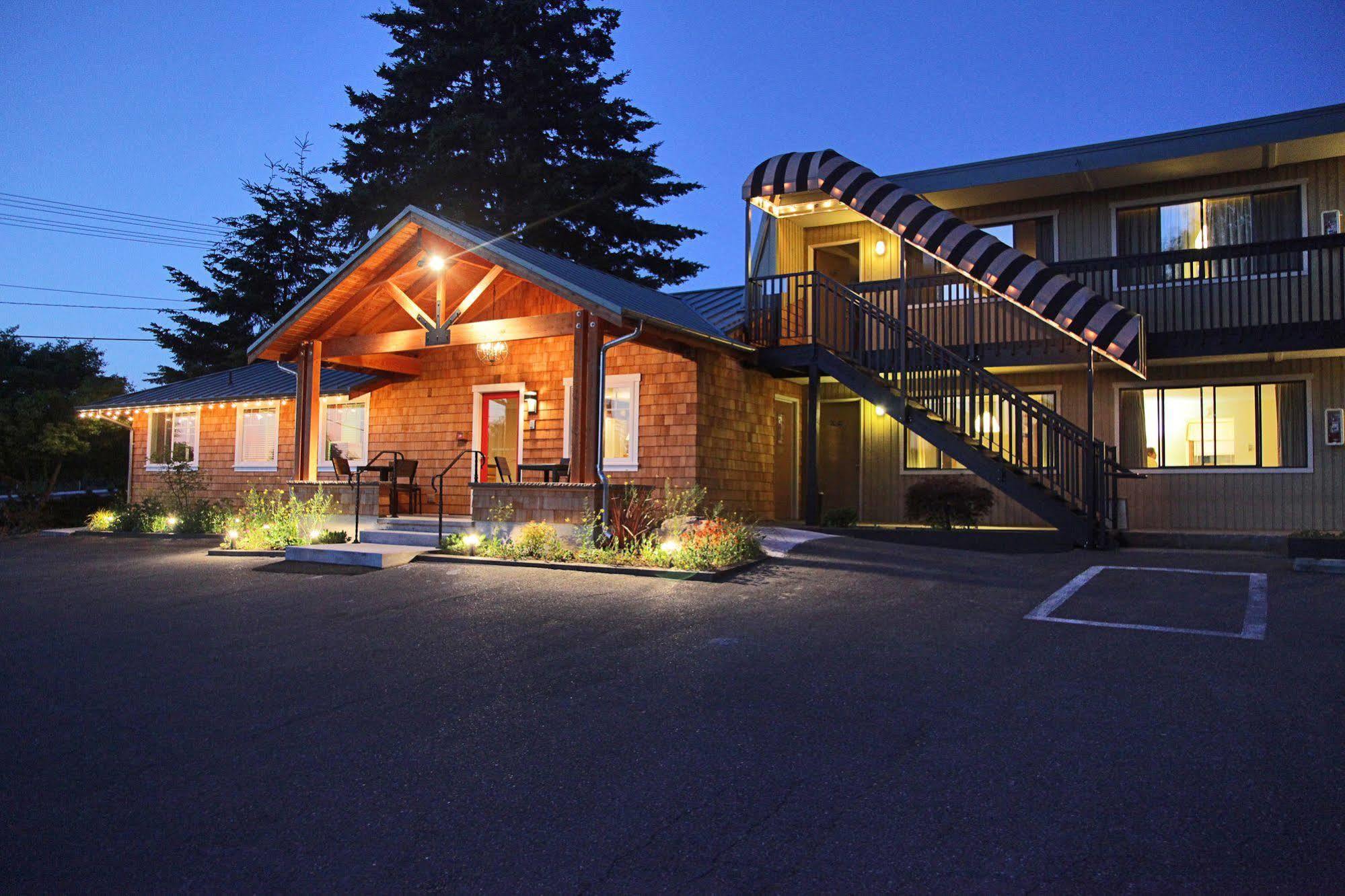 Harbor Inn Freeland Exterior foto